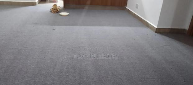 Light Grey Delta 4mm Thick Office Floor Insulation Carpets
