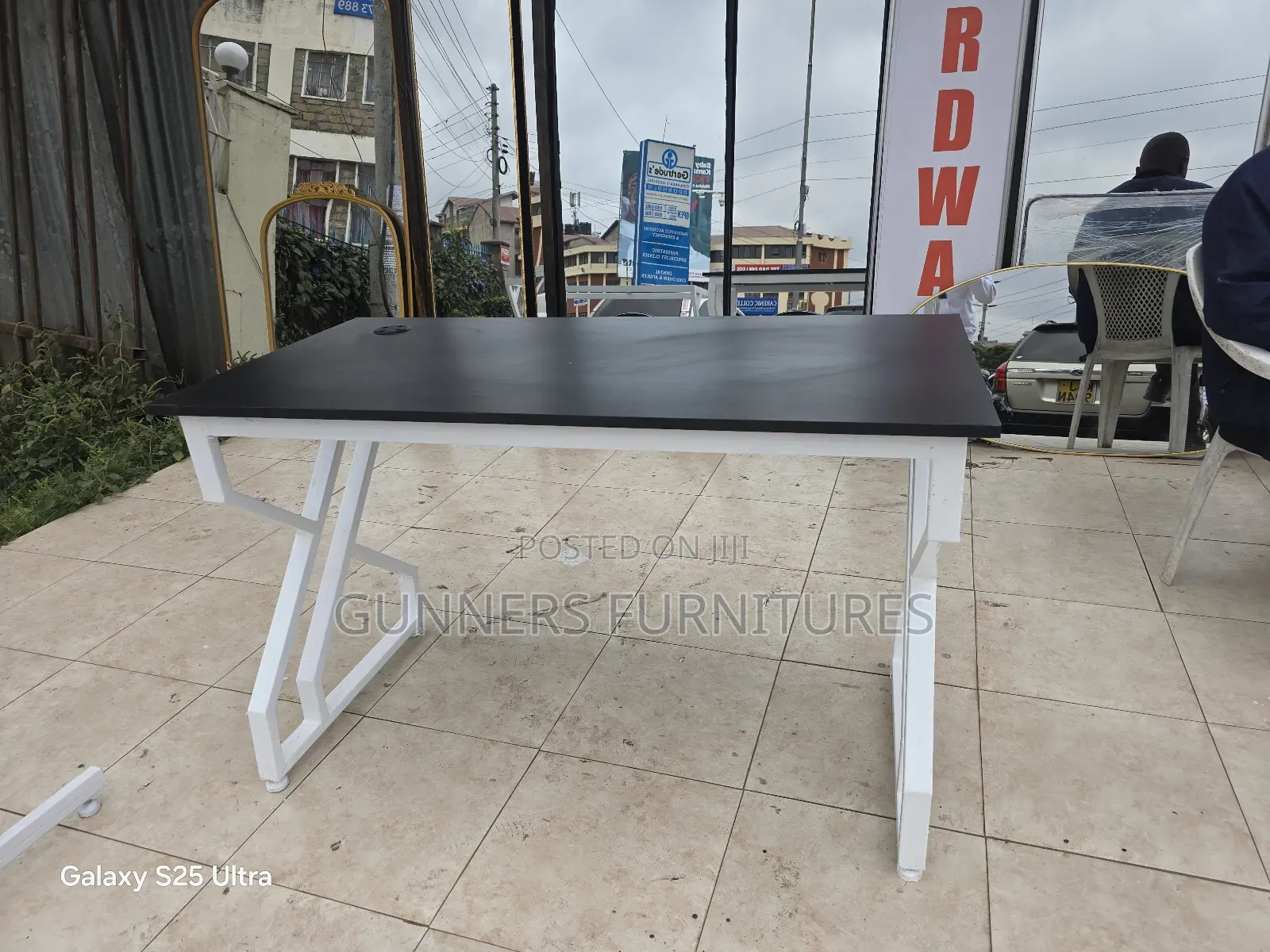 Metallic Frame Office Study Desk.