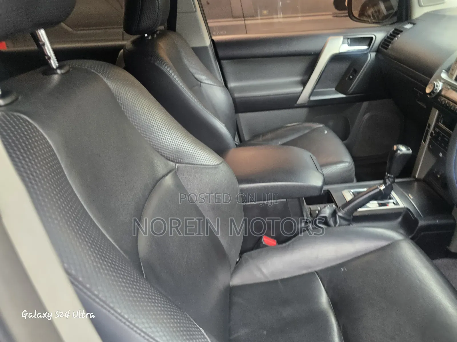Toyota Land Cruiser Prado 2012 Silver