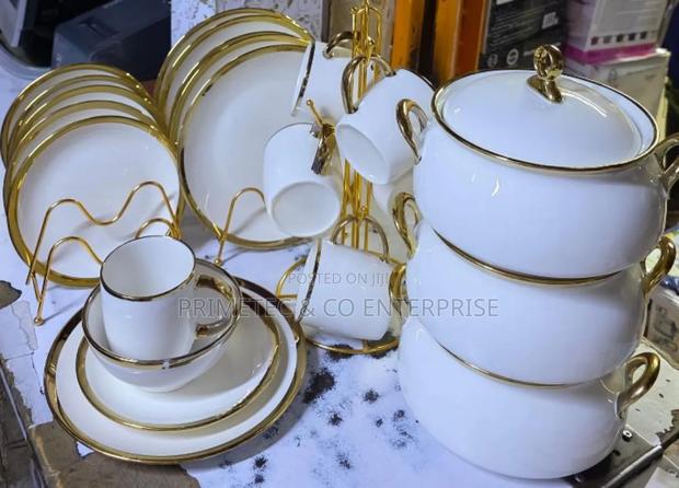 27pcs Gold Line Ceramic Dinner Set