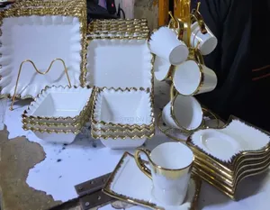 30pcs Wavy Gold Dinner Set