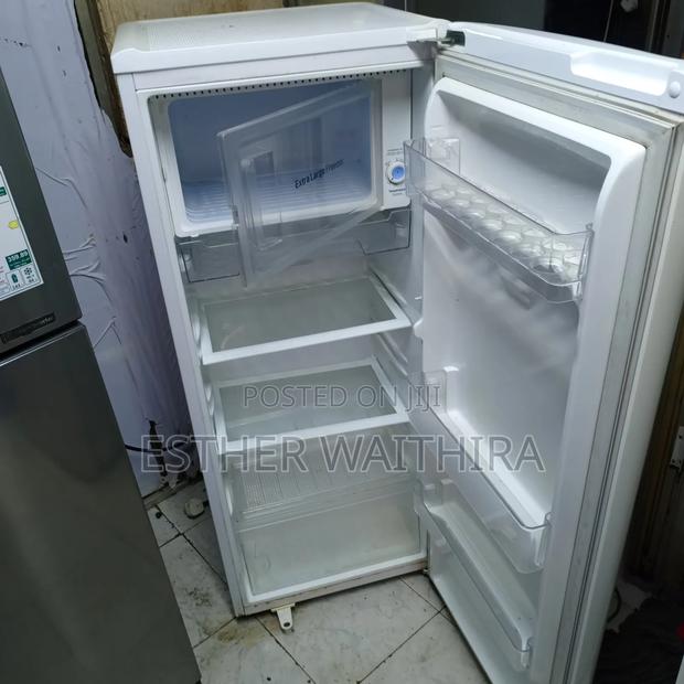Pure White Min Inverter Lg Fridge - thumbnail 2
