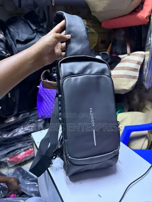 Fashion Quality Shoulder/Bags at 1200