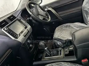 Toyota Land Cruiser Prado 2.8 2019 Black