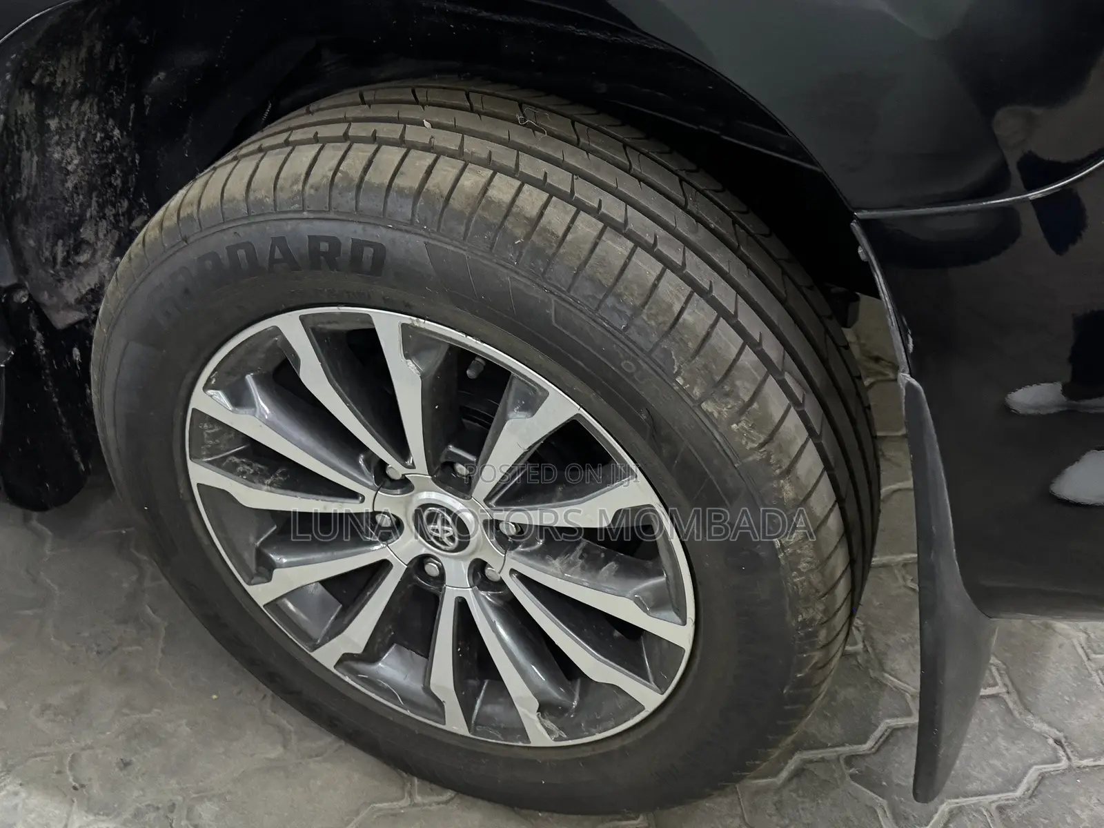 Toyota Land Cruiser Prado 2.8 2019 Black