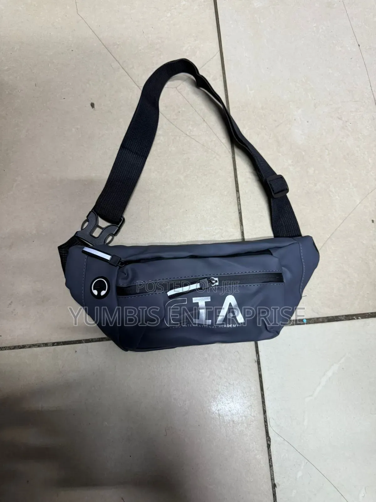 Grey Well Partitioned Waist Bag/Funny Pack