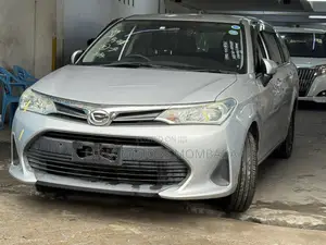 Toyota Corolla Fielder 1.5 Petrol FWD 2019 Silver