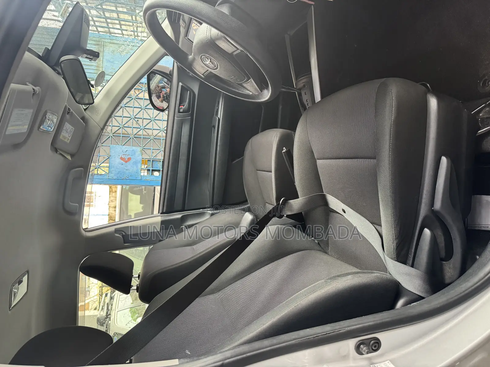 Toyota Corolla Fielder 1.5 Petrol FWD 2019 Silver