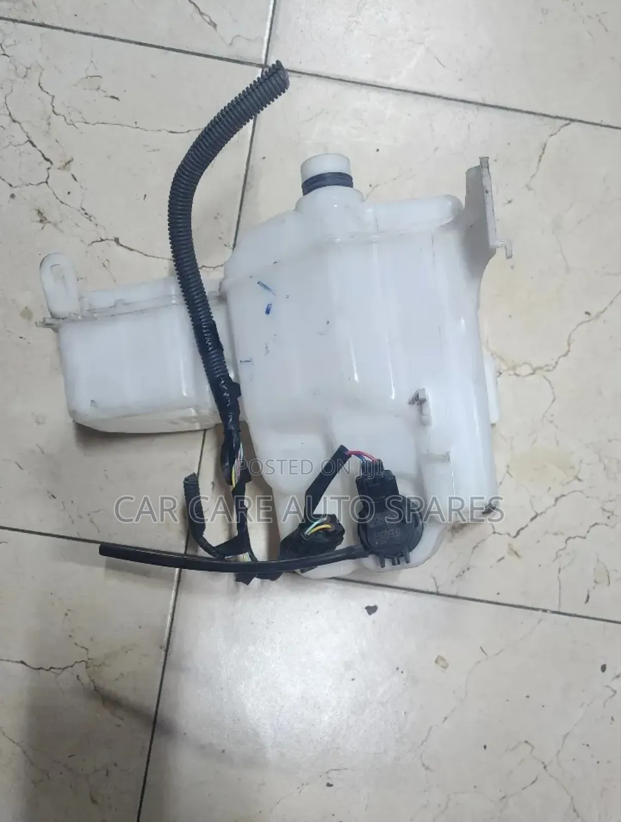 Washer Bottle Toyota Mark X