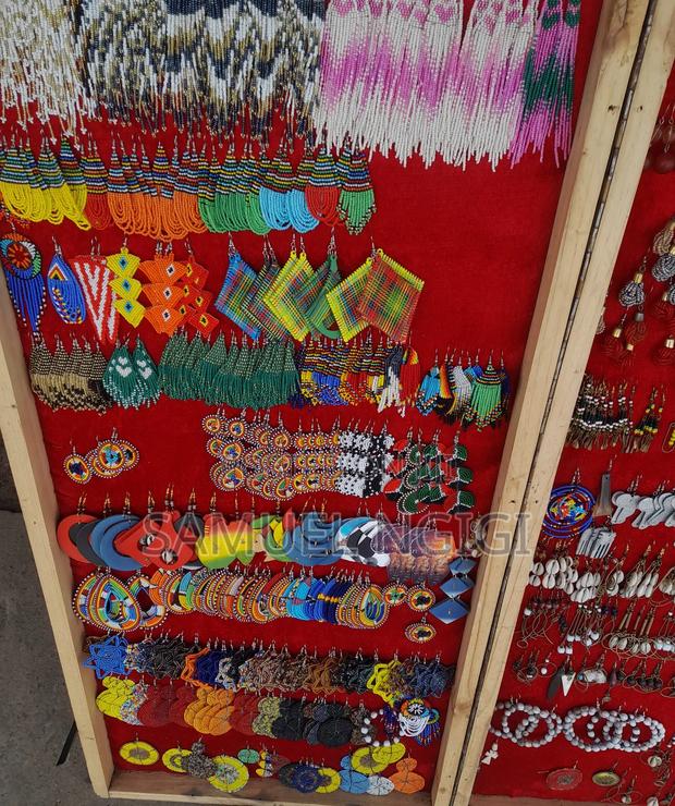 African Beaded Earrings - thumbnail 4