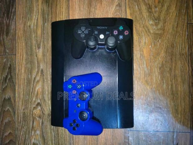 Chipped 14games Two Controllers.