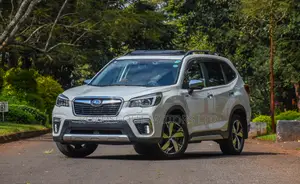 Subaru Forester 2018 White