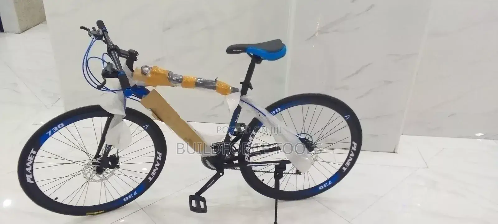 Black Racing Bike Size 27.5 Inch Planet