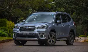Subaru Forester 2019 Silver