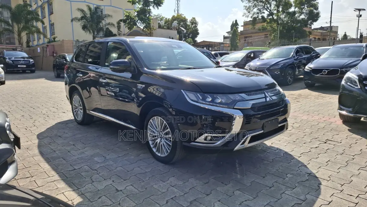 Mitsubishi Outlander PHEV 2019 Black