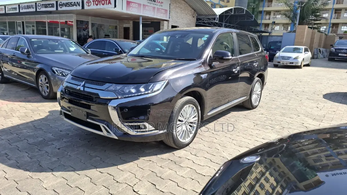 Mitsubishi Outlander PHEV 2019 Black