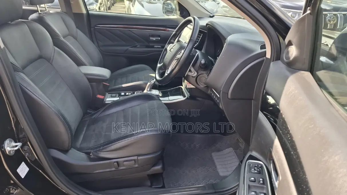Mitsubishi Outlander PHEV 2019 Black
