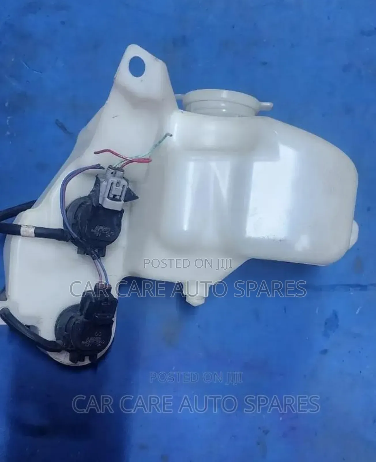 Washer Bottle Toyota Rush