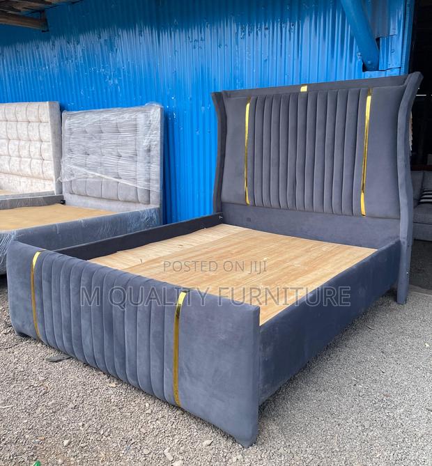 Bed Designed to Fit in Comfortably in a Medium Sized Bedroom - main view