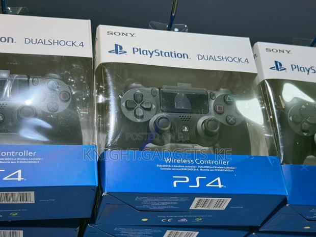 Playstation Dualshock 4 Controller!