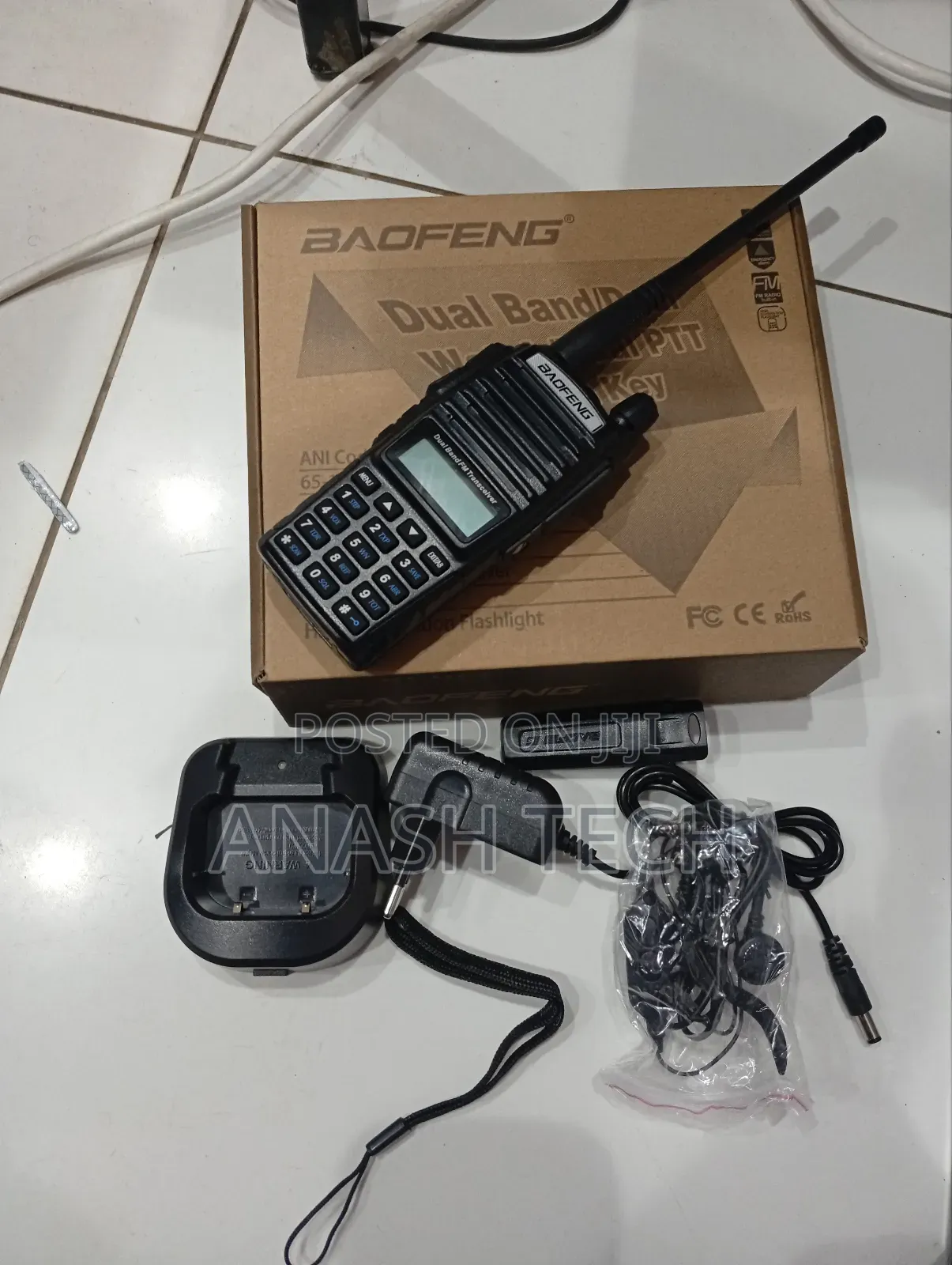 Baofeng Walkie Talkie-8km Baofeng Walkie Talkie-8km