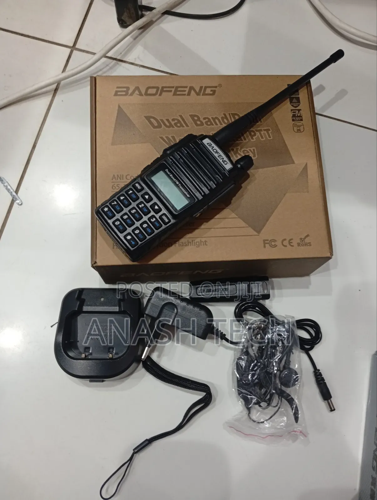 Baofeng Walkie Talkie-8km Baofeng Walkie Talkie-8km
