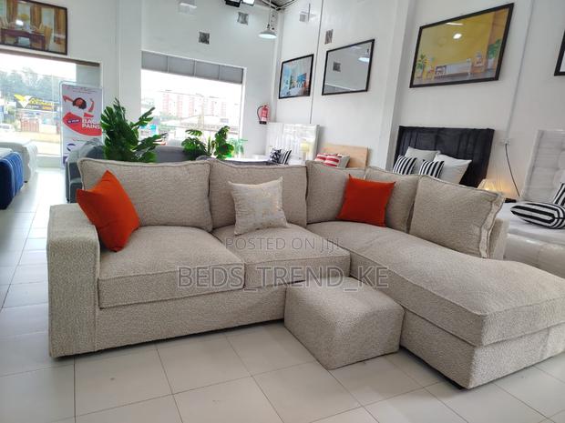 Exclusive 6 Seater With a Puff and Throw Pillows