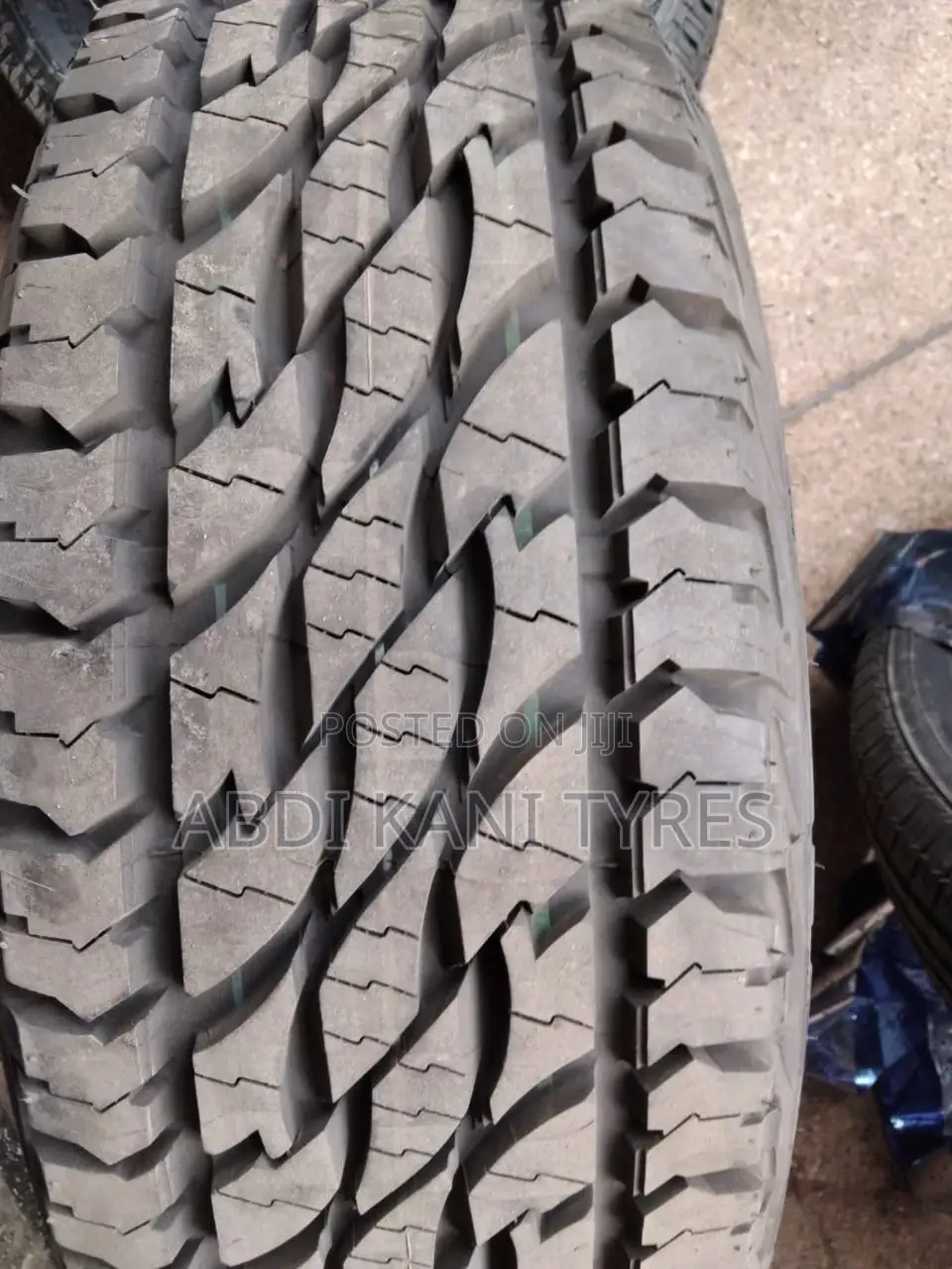 225/60r17 Bridgestone