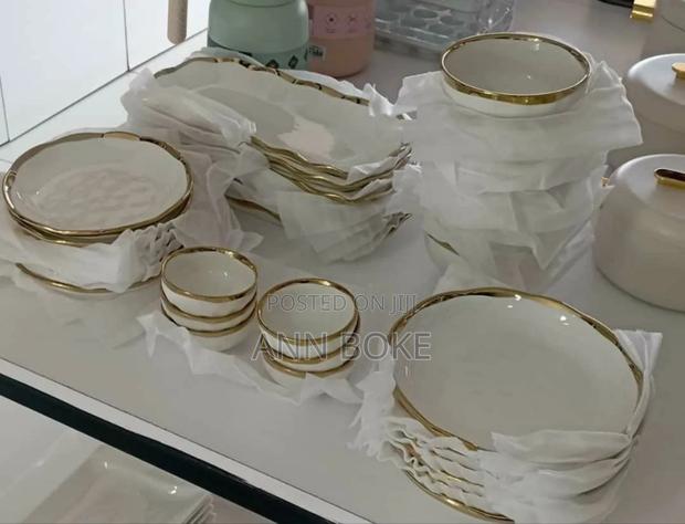 *30 Pc Luxury White Porcelain Ceramic Dinner Set*