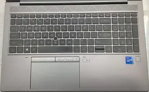Laptop HP ZBook Firefly G8 16GB Intel Core I7 SSD 512GB