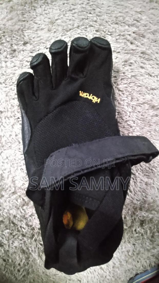 Five Fingers Shoes for Sale