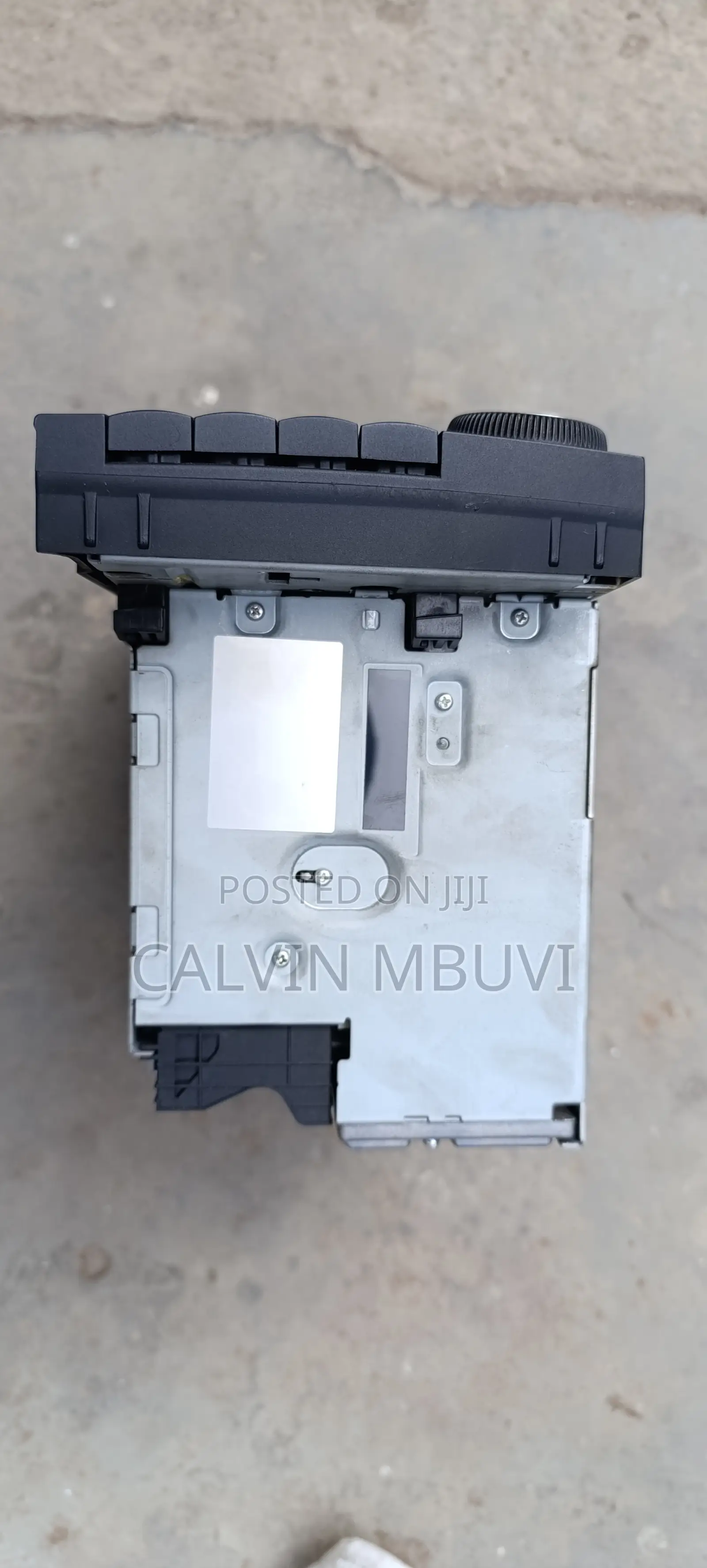 2005 Mercedes Benz W211 Original Audio Radio Operating Unit.