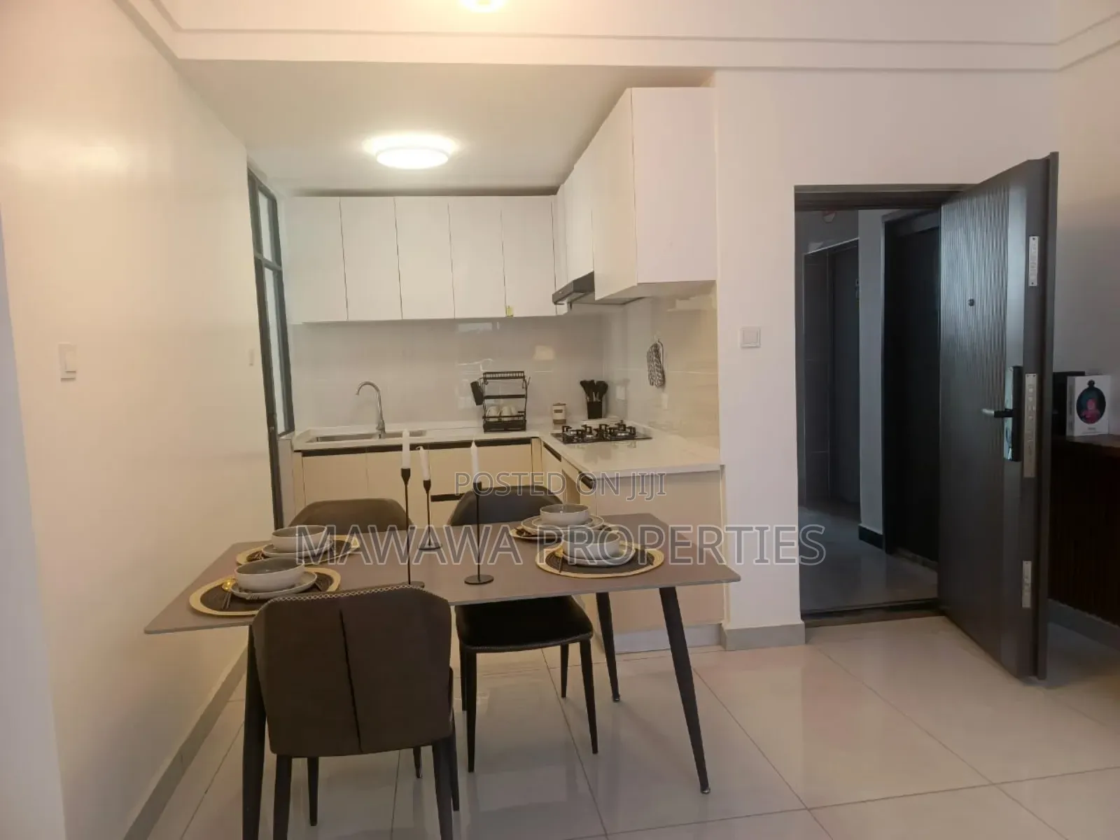 3bdrm Apartment in Gateway Mall, Syokimau for sale
