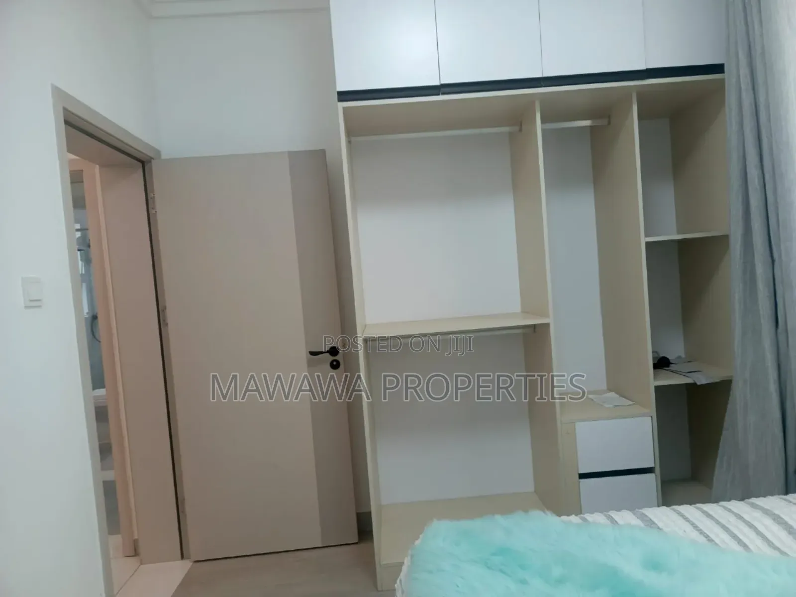 3bdrm Apartment in Gateway Mall, Syokimau for sale