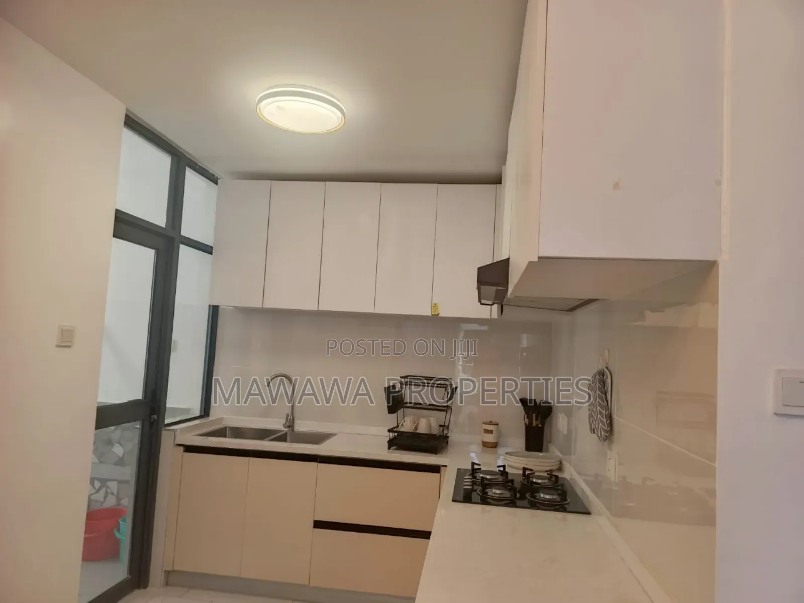 3bdrm Apartment in Gateway Mall, Syokimau for sale