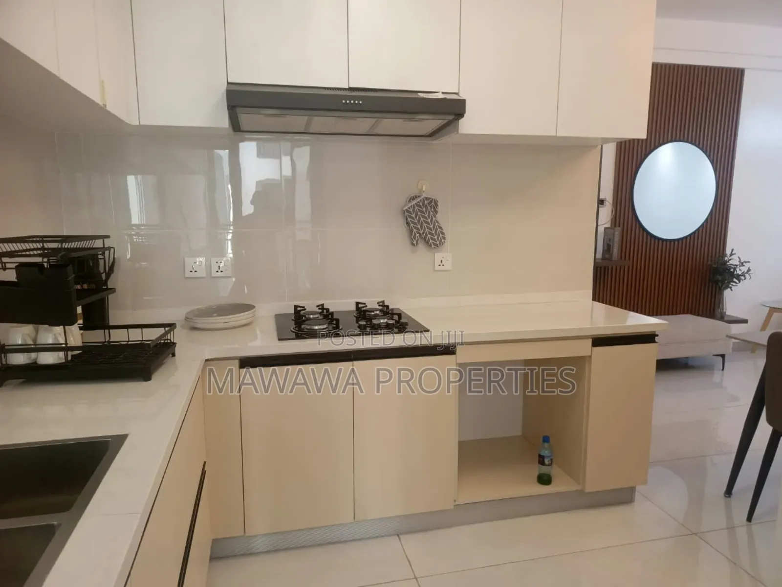 3bdrm Apartment in Gateway Mall, Syokimau for sale