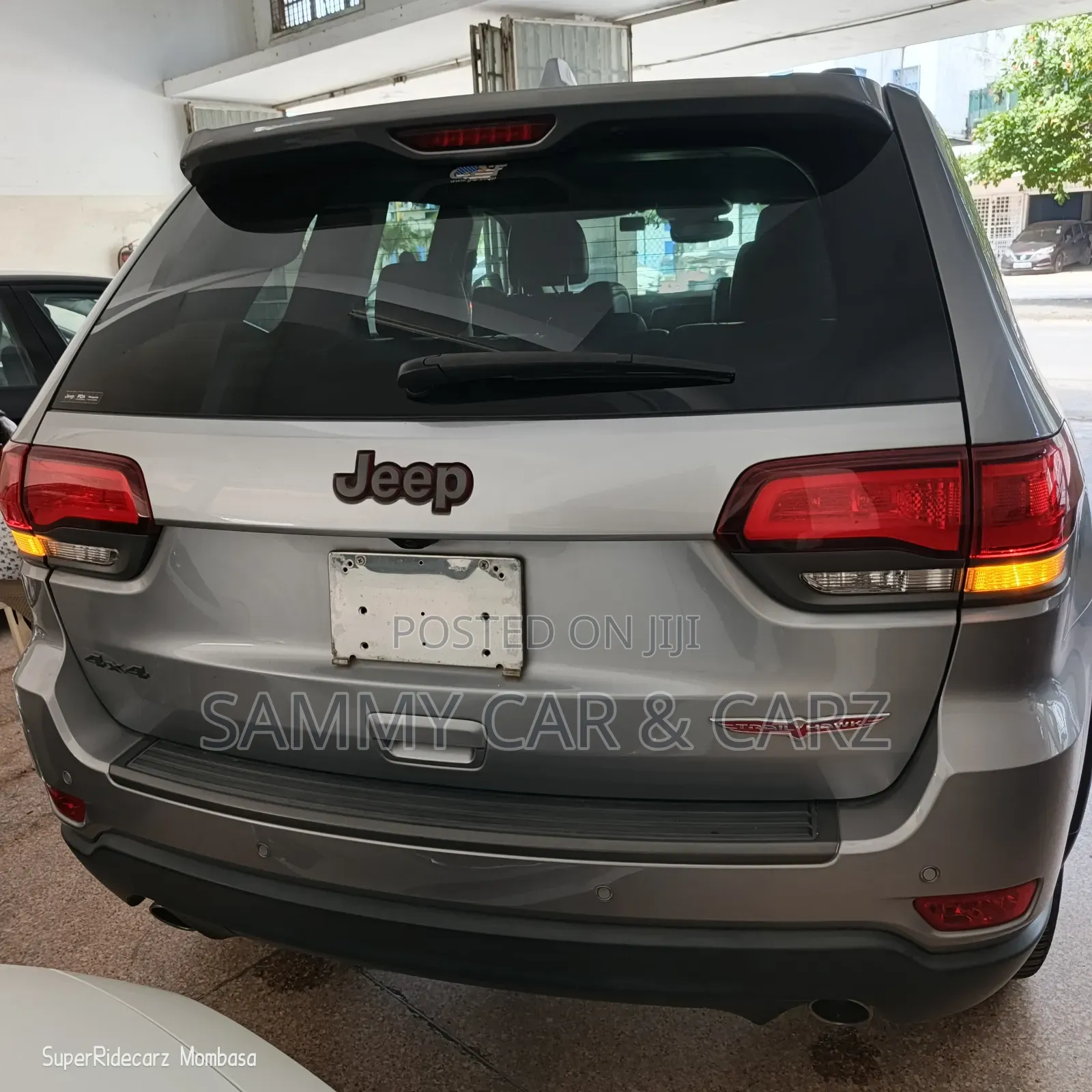 Jeep Grand Cherokee 2017 Gray