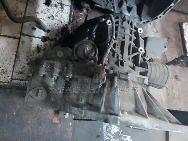Gear Box Nissan Nv200 Hr16