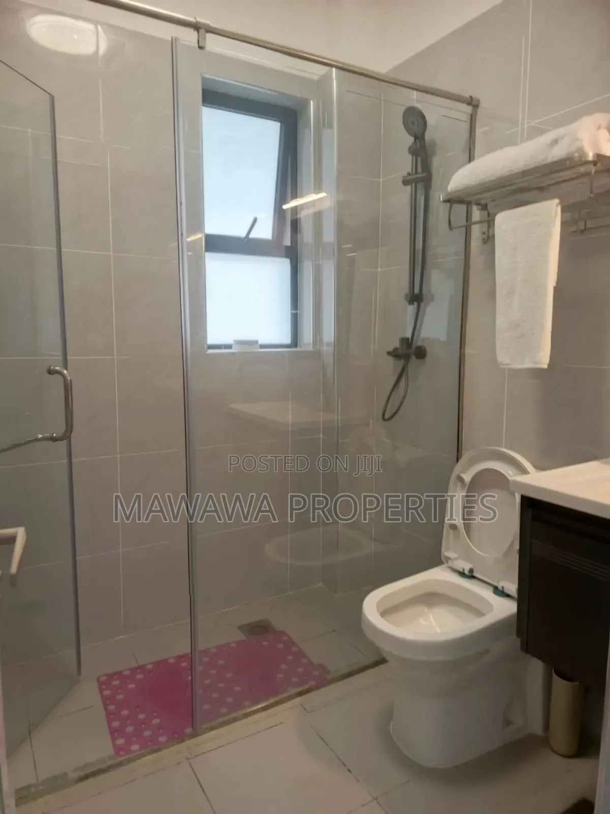 3bdrm Apartment in Gateway Mall, Syokimau for sale