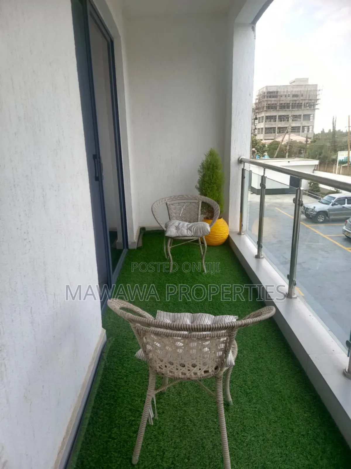 3bdrm Apartment in Gateway Mall, Syokimau for sale