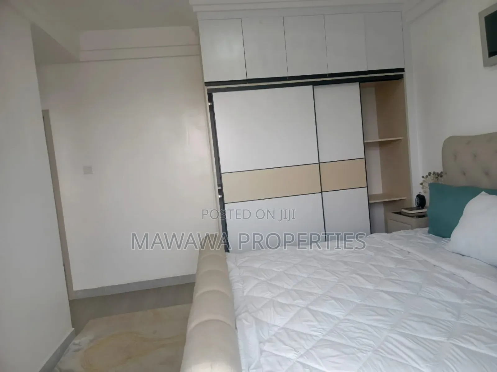3bdrm Apartment in Gateway Mall, Syokimau for sale