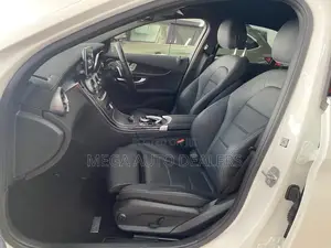 Mercedes-Benz C200 2018 White