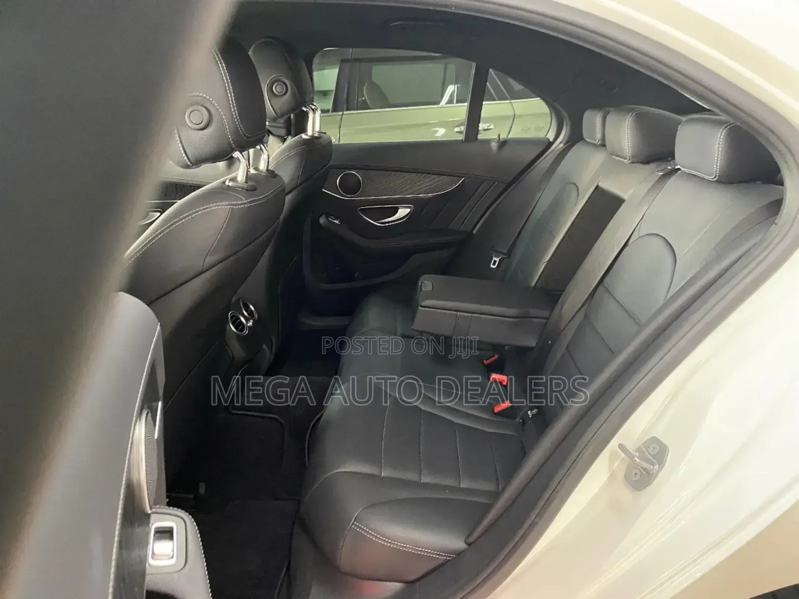 Mercedes-Benz C200 2018 White