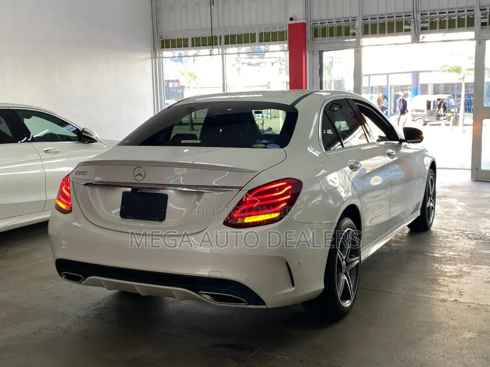 Mercedes-Benz C200 2018 White