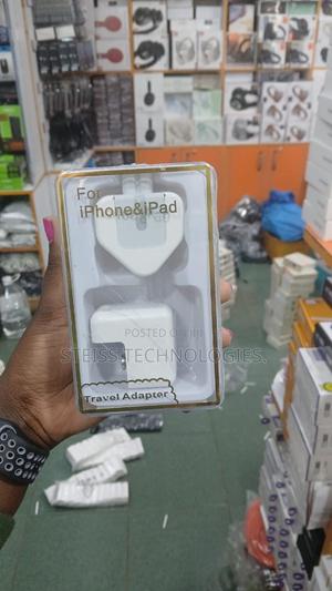 Apple iPad Chargers - thumbnail 2