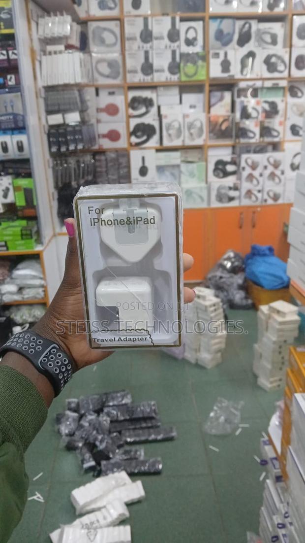 Apple iPad Chargers - thumbnail 4