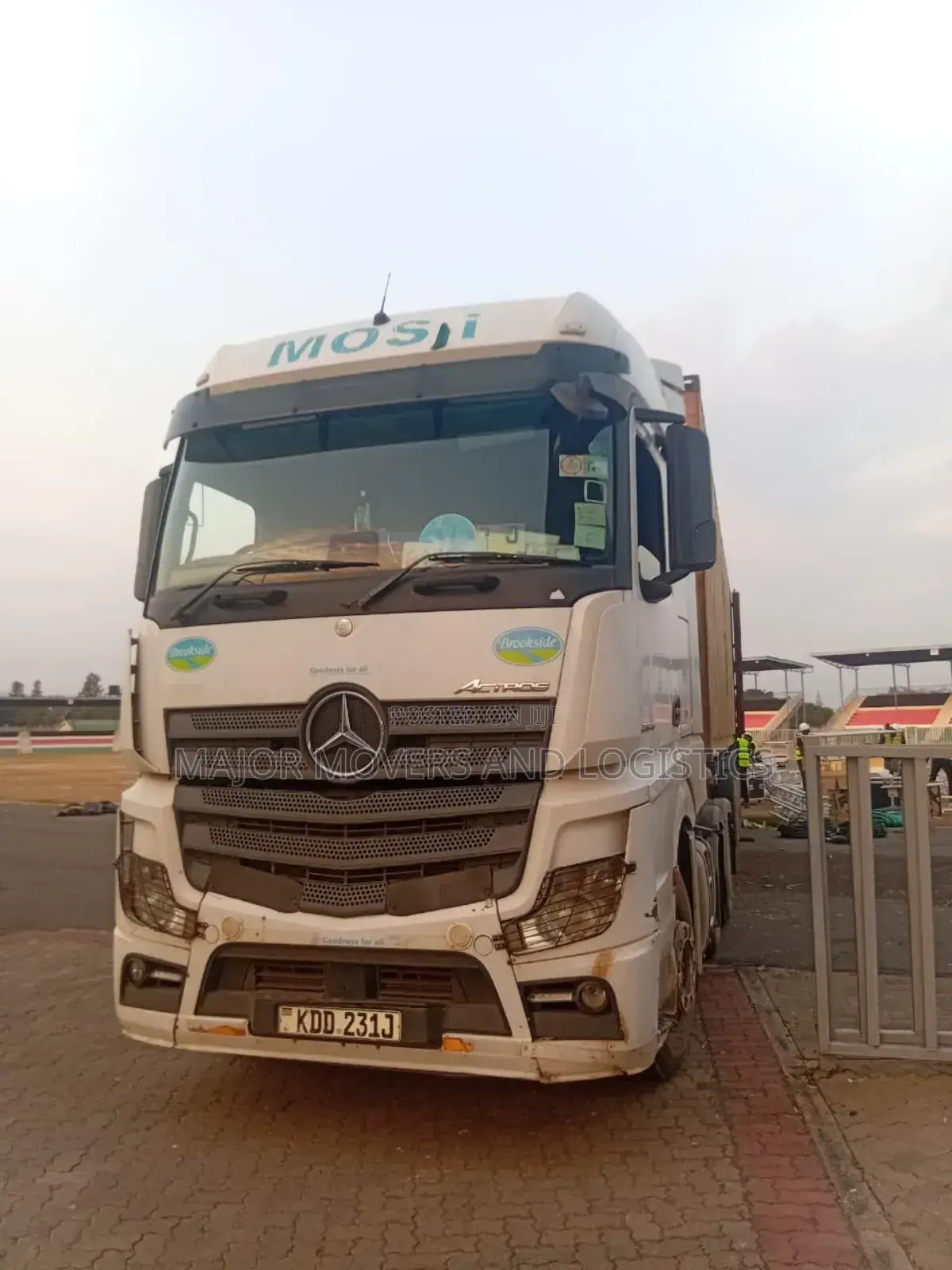 Transit Trailers for Goods Transportation