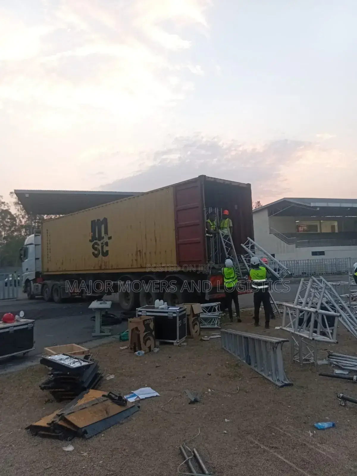 Transit Trailers for Goods Transportation