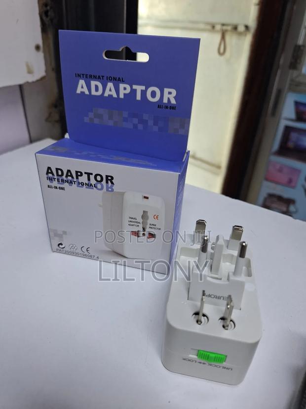 International Power Adapter - main view