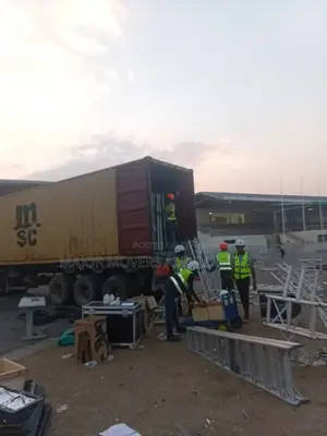 Boxbody/ Flatbed Trailer for Goods Transportation